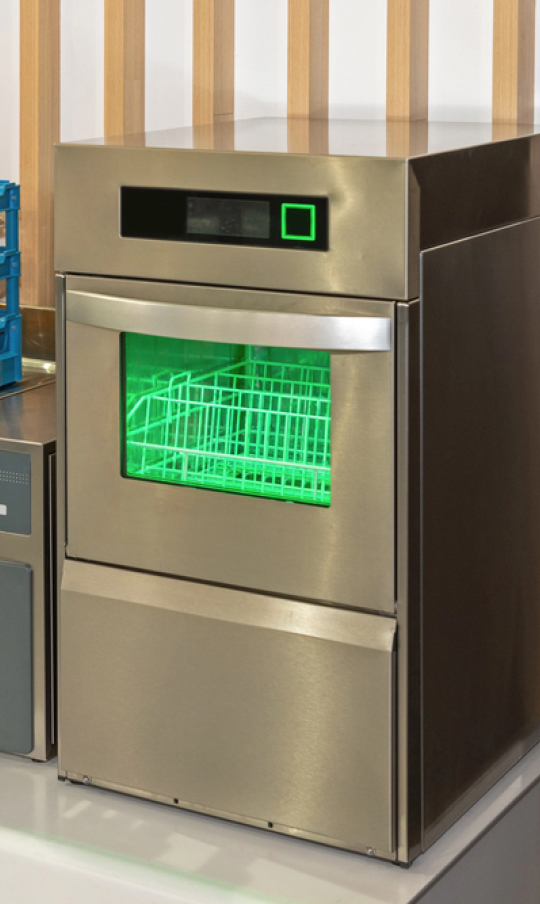 img - two-dishwasher-machines-glass-rack-restaurant-kitchen